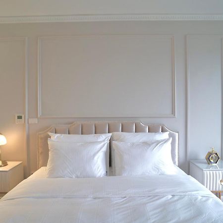 Luxe Paradise Suites Xuan Dieu Hanoi Exteriör bild