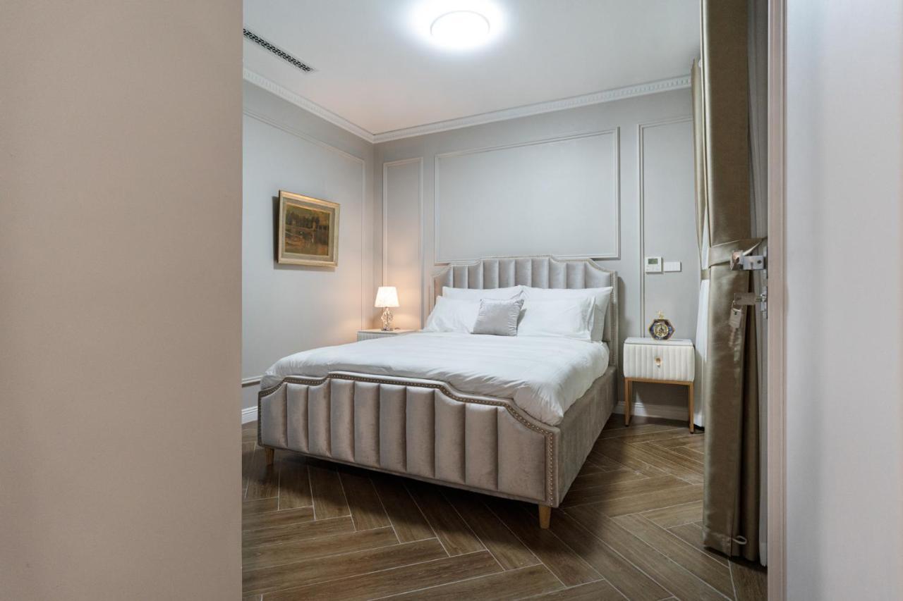 Luxe Paradise Suites Xuan Dieu Hanoi Exteriör bild
