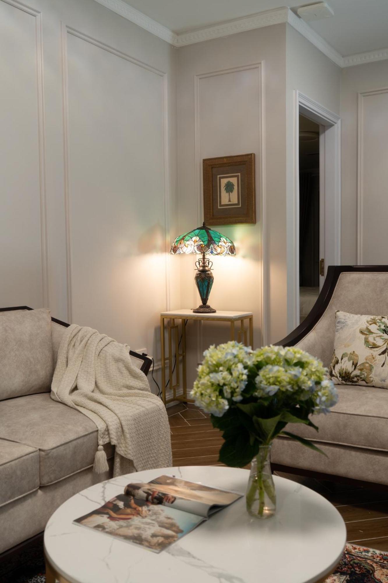 Luxe Paradise Suites Xuan Dieu Hanoi Exteriör bild