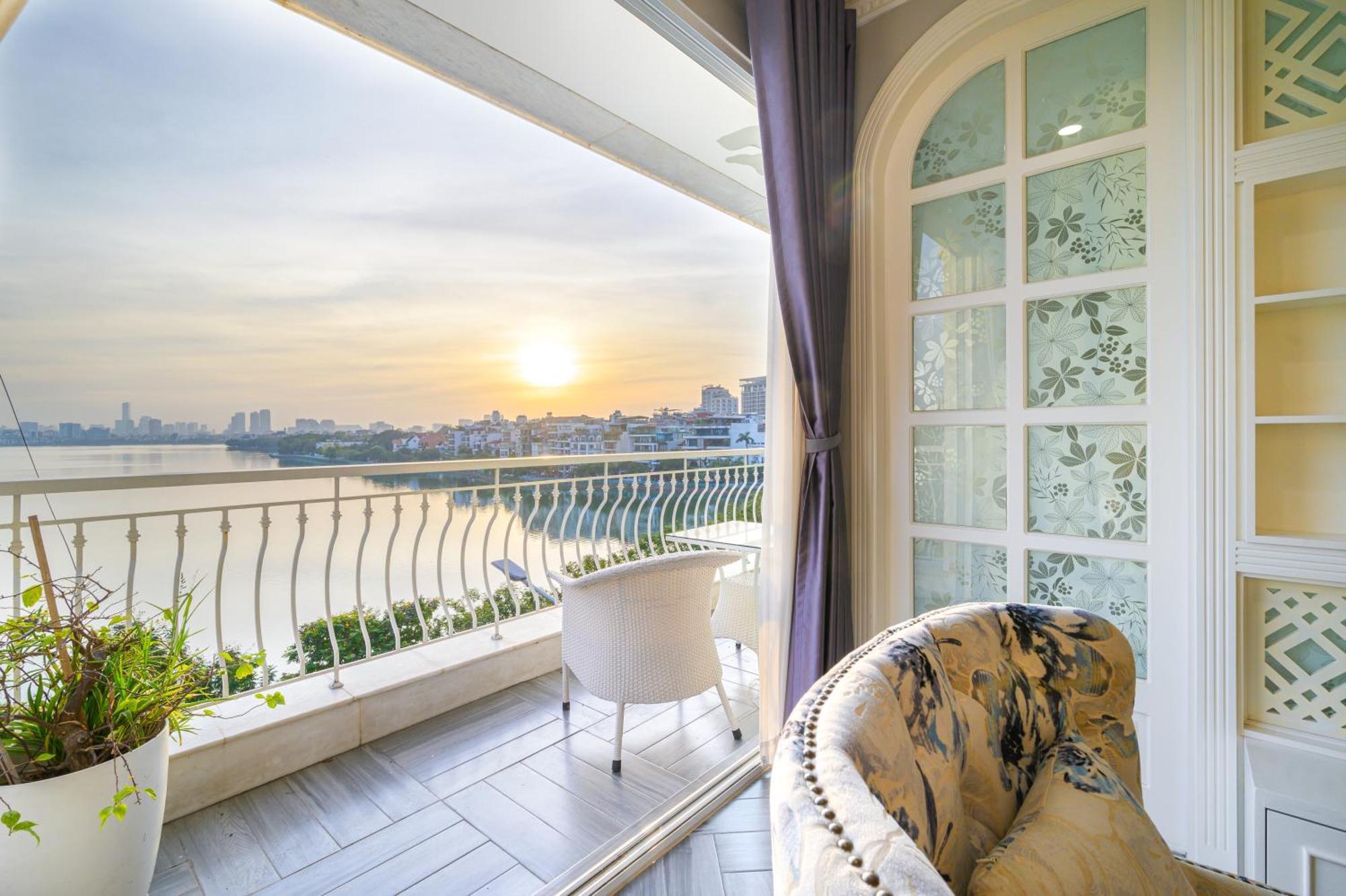 Luxe Paradise Suites Xuan Dieu Hanoi Exteriör bild